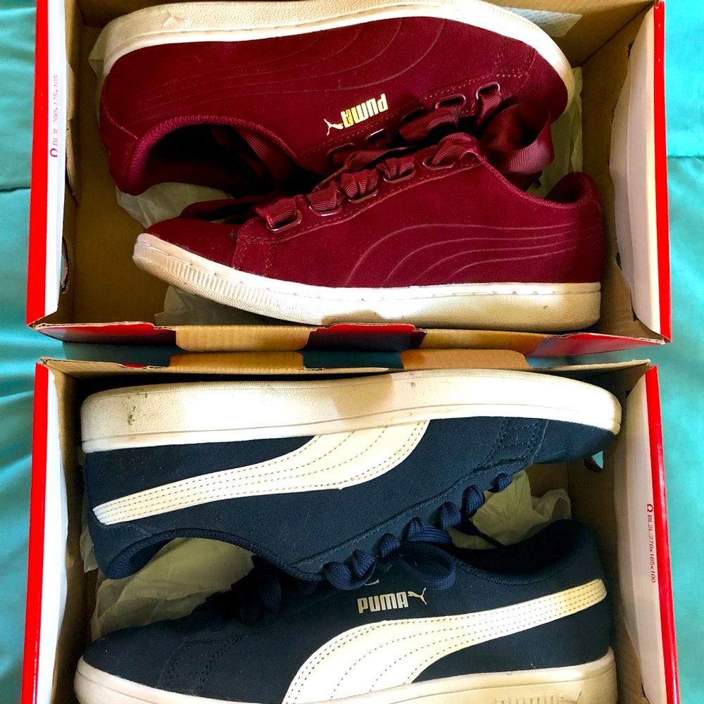 Pumas size 7 women’s both $50